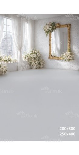 Tło fotograficzne „Jasne wnętrze z lustrem i białymi kwiatami przy oknie” | 3992